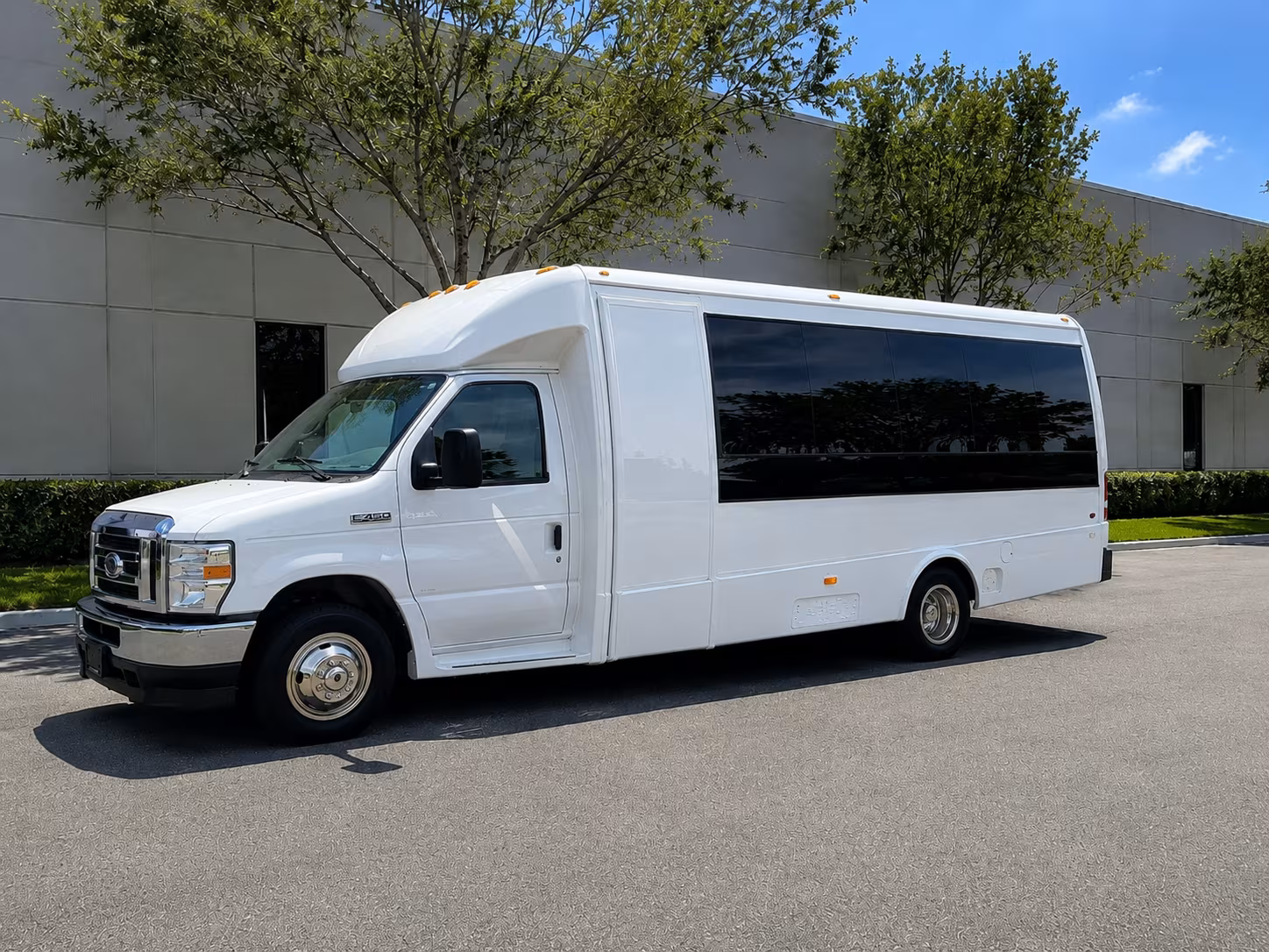 find transportation for your next convention or trade show 4