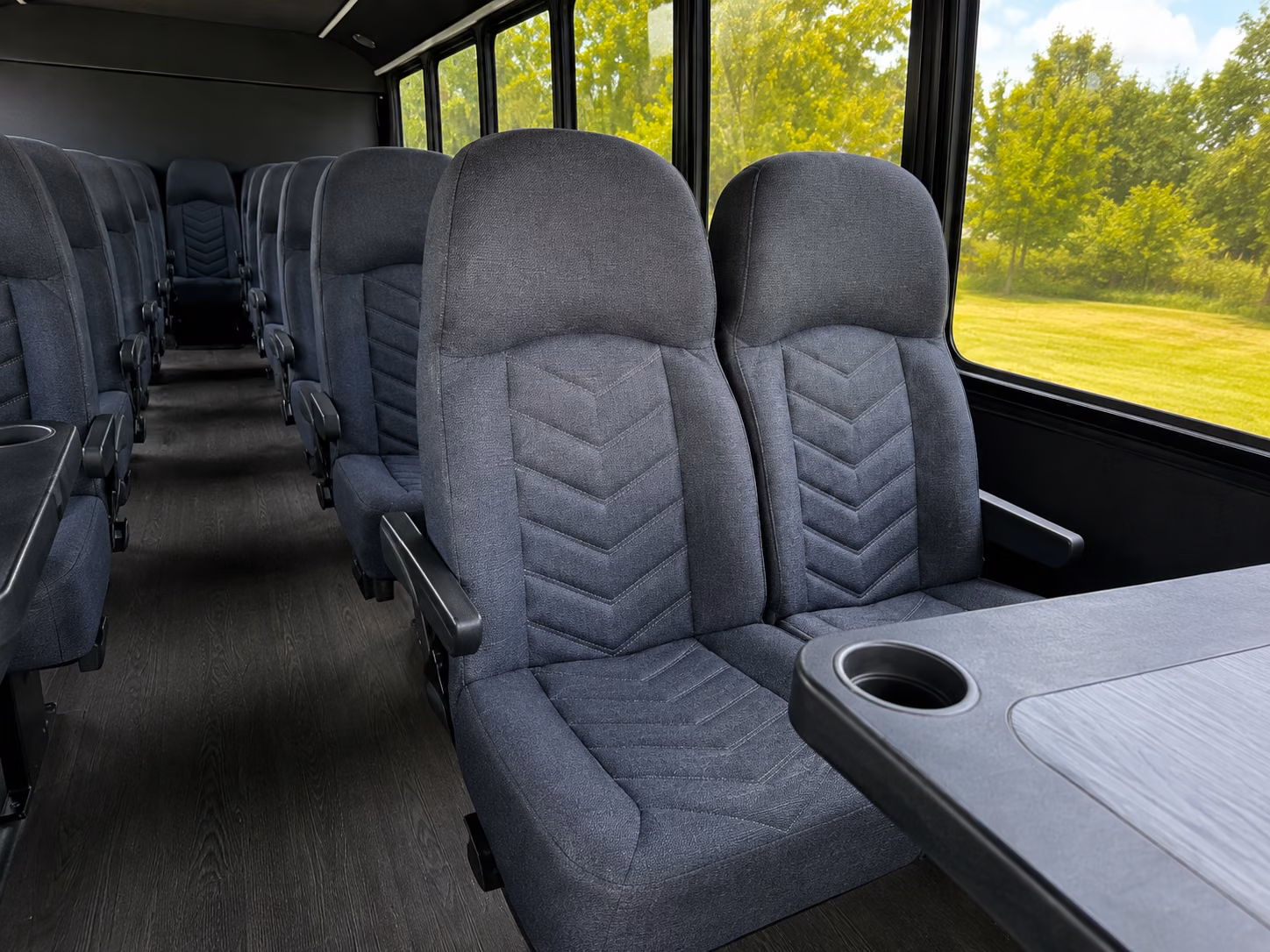 find transportation for your next prom 2