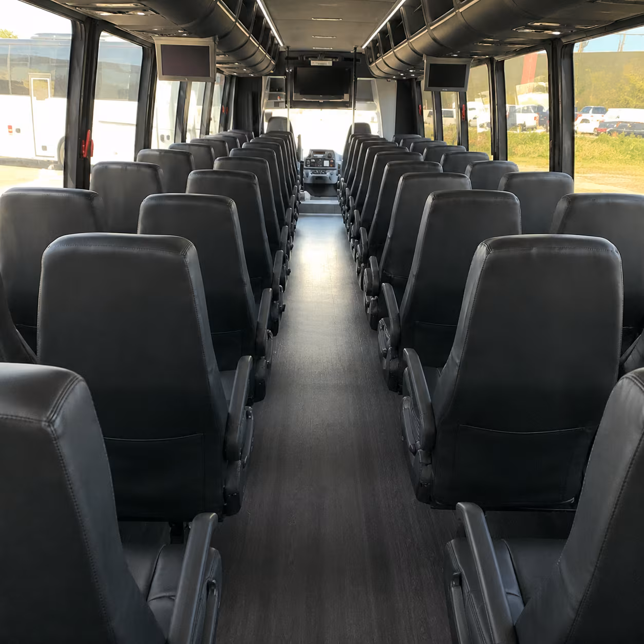 rent a minibus in north las vegas for a stress free prom night