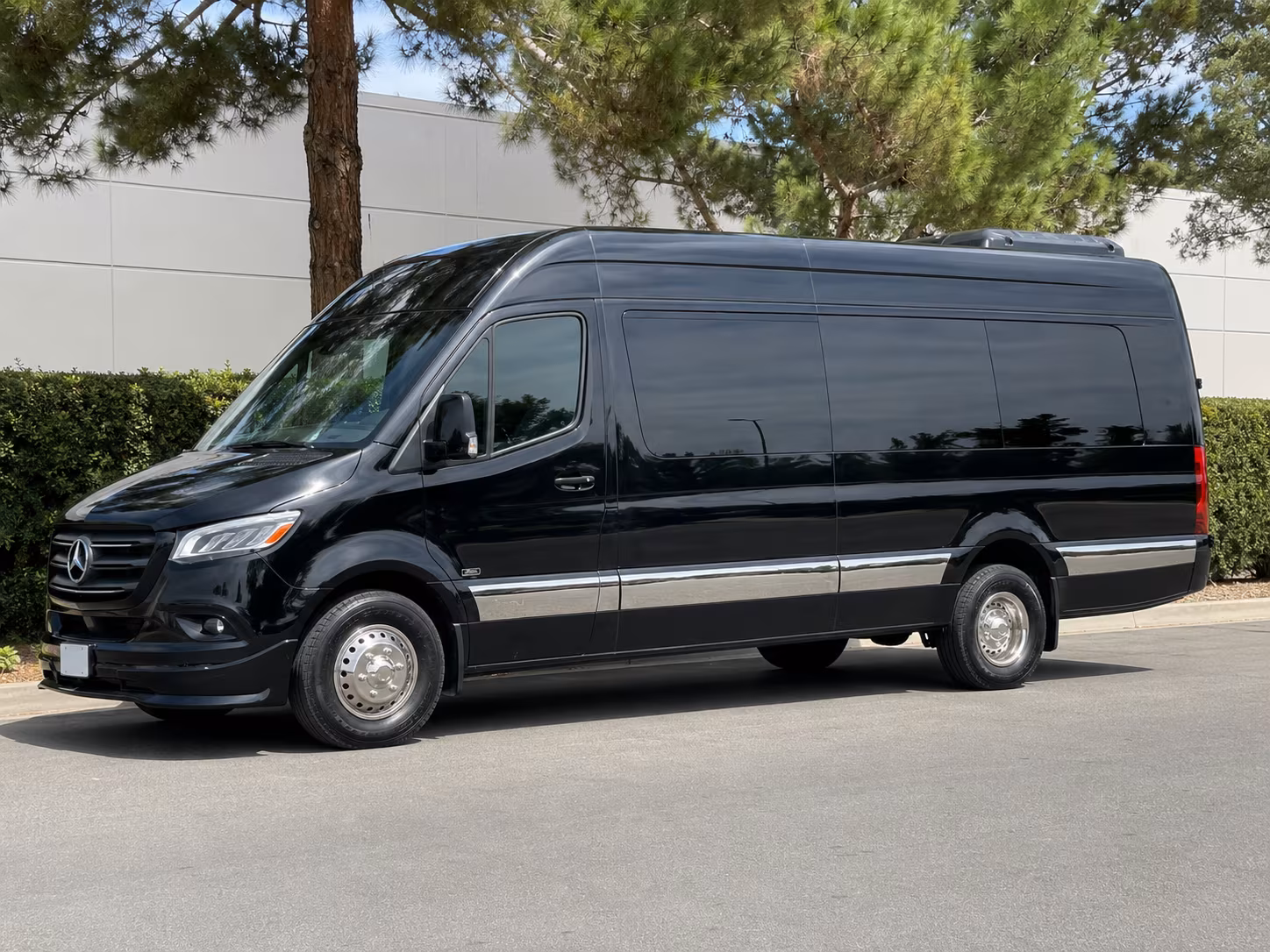 sprinter van and minibus rentals for executive transportation in north las vegas
